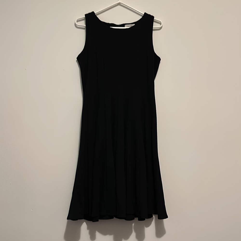 Black fitted Calvin Klein sleeveless dress Sz 10